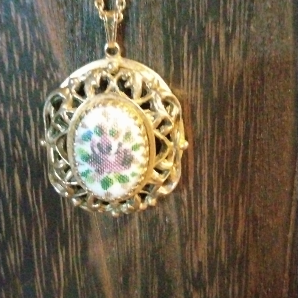 Vintage Ornate Victorian Needlepoint Motif Statement Cameo